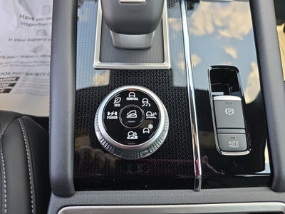 2025 Mitsubishi Outlander PHEV SEL Black Edition