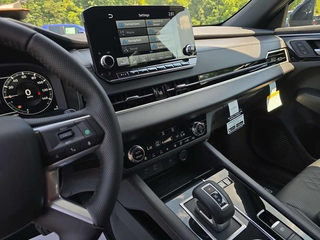 2025 Mitsubishi Outlander PHEV SEL Black Edition