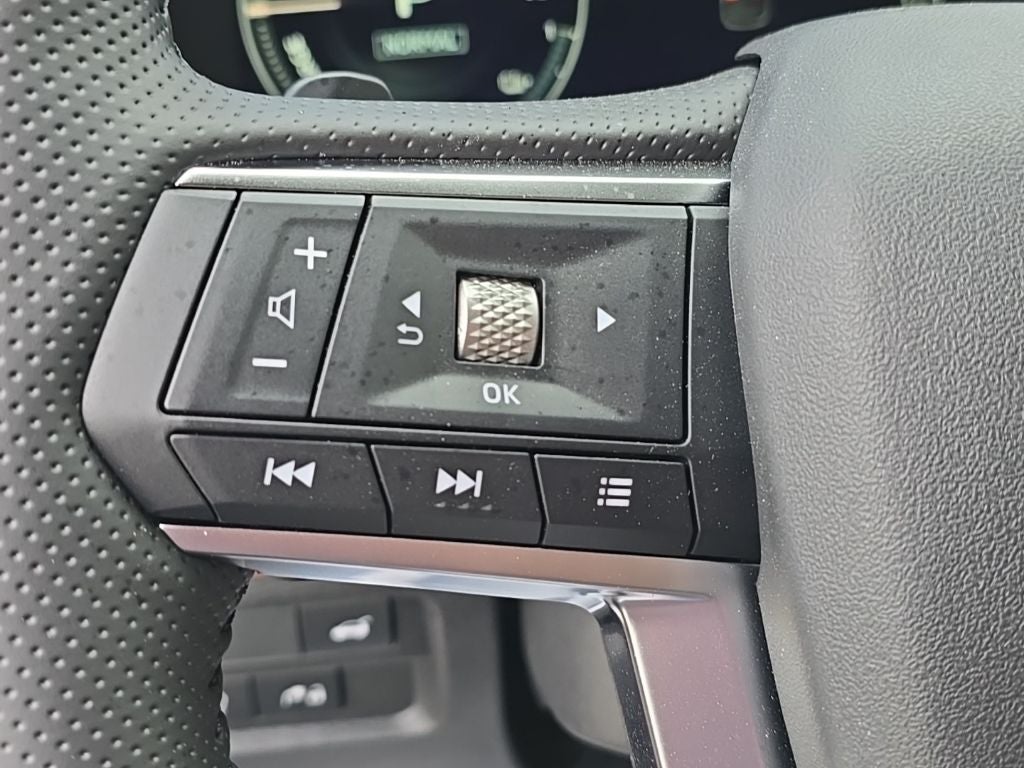 2025 Mitsubishi Outlander PHEV SEL