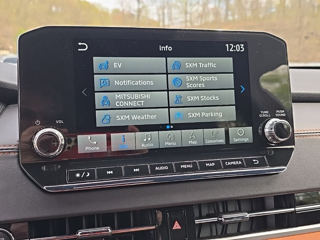 2025 Mitsubishi Outlander PHEV SEL