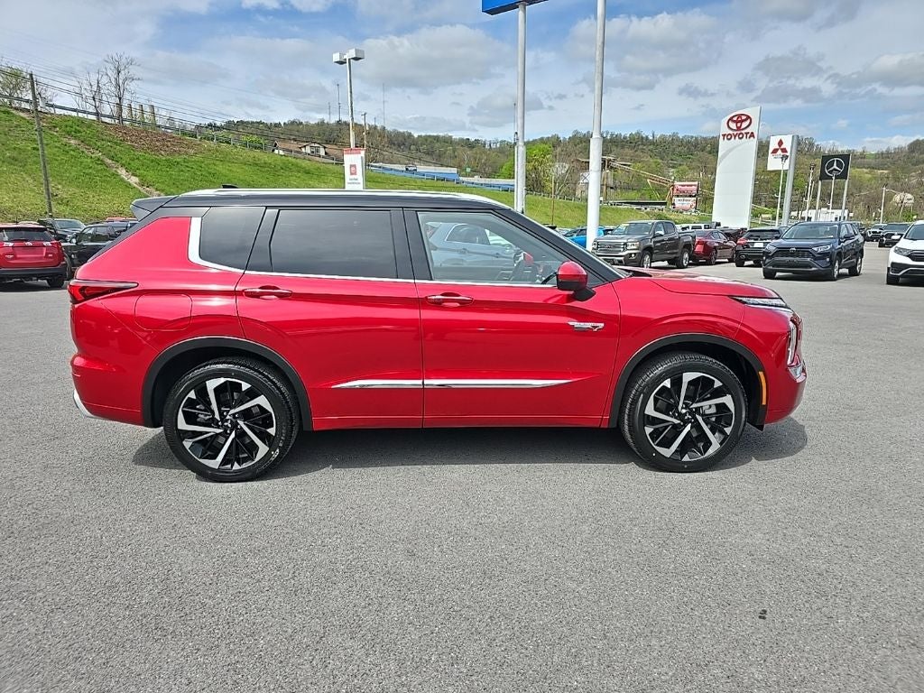 2025 Mitsubishi Outlander PHEV SEL