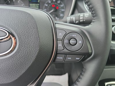 2025 Toyota Corolla Hatchback SE