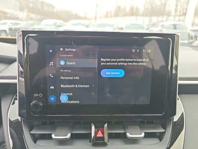 2025 Toyota Corolla Hatchback SE