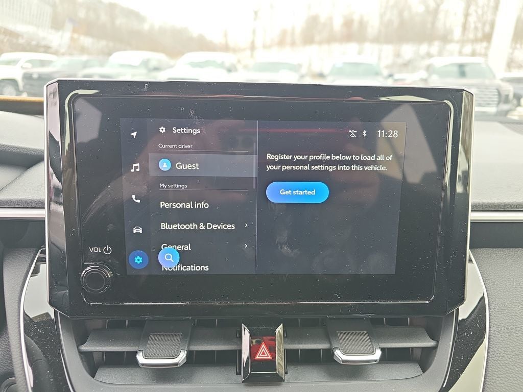 2025 Toyota Corolla Hatchback SE