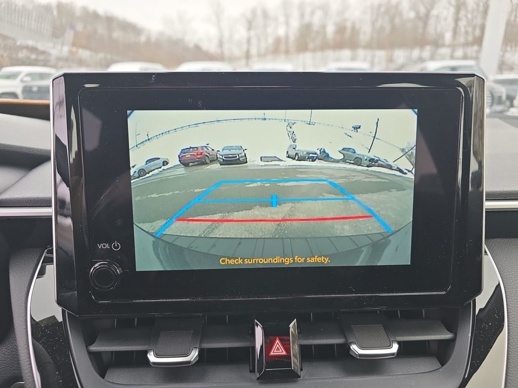 2025 Toyota Corolla Hatchback SE