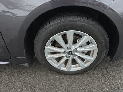 2025 Toyota Corolla Hatchback SE