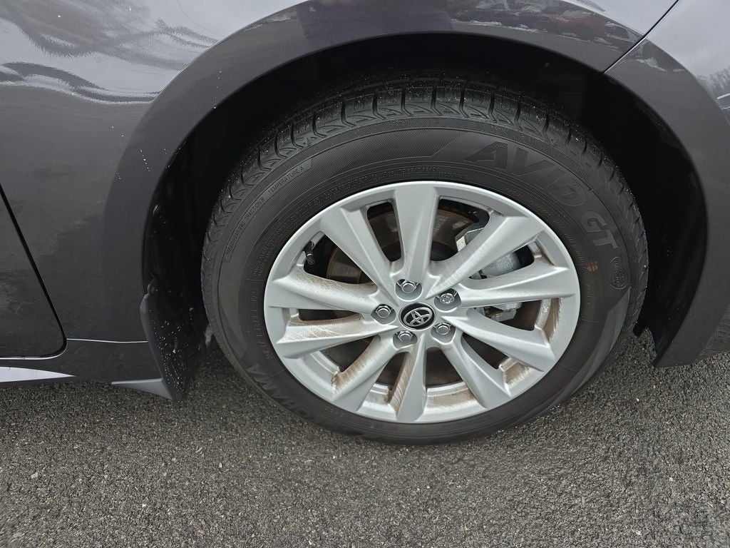 2025 Toyota Corolla Hatchback SE