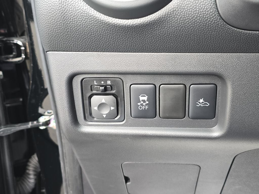 2024 Mitsubishi Mirage G4 LE