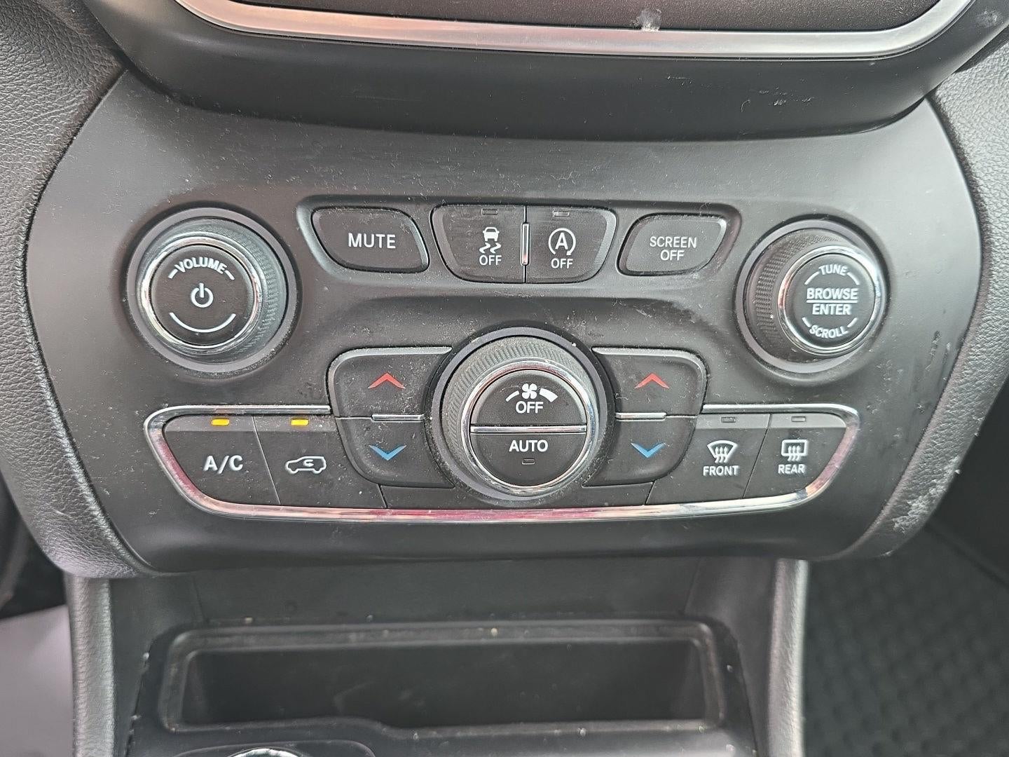 2019 Jeep Cherokee Trailhawk