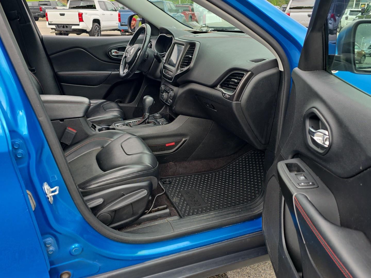 2019 Jeep Cherokee Trailhawk
