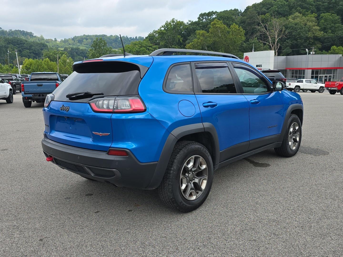 2019 Jeep Cherokee Trailhawk