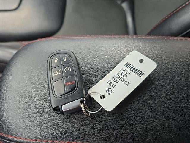 2019 Jeep Cherokee Trailhawk