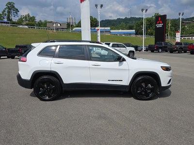 2023 Jeep Cherokee Altitude Lux