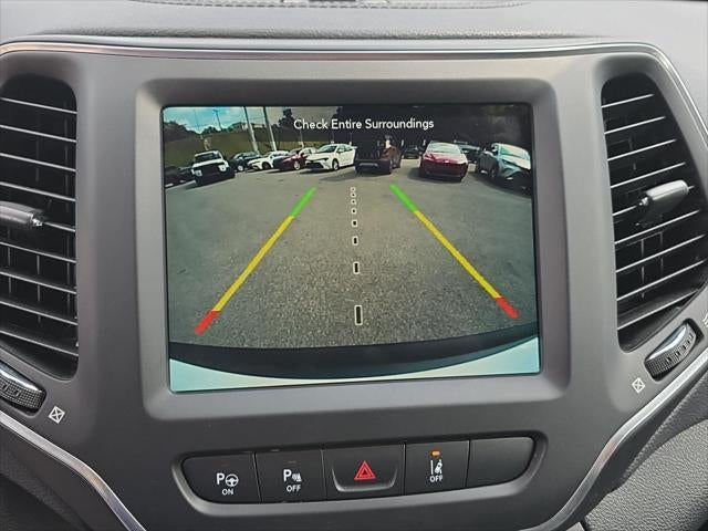 2023 Jeep Cherokee Altitude Lux