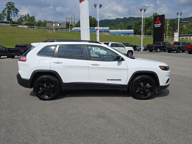 2023 Jeep Cherokee Altitude Lux