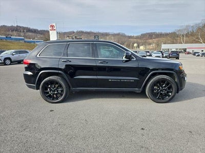2022 Jeep Grand Cherokee WK Laredo X