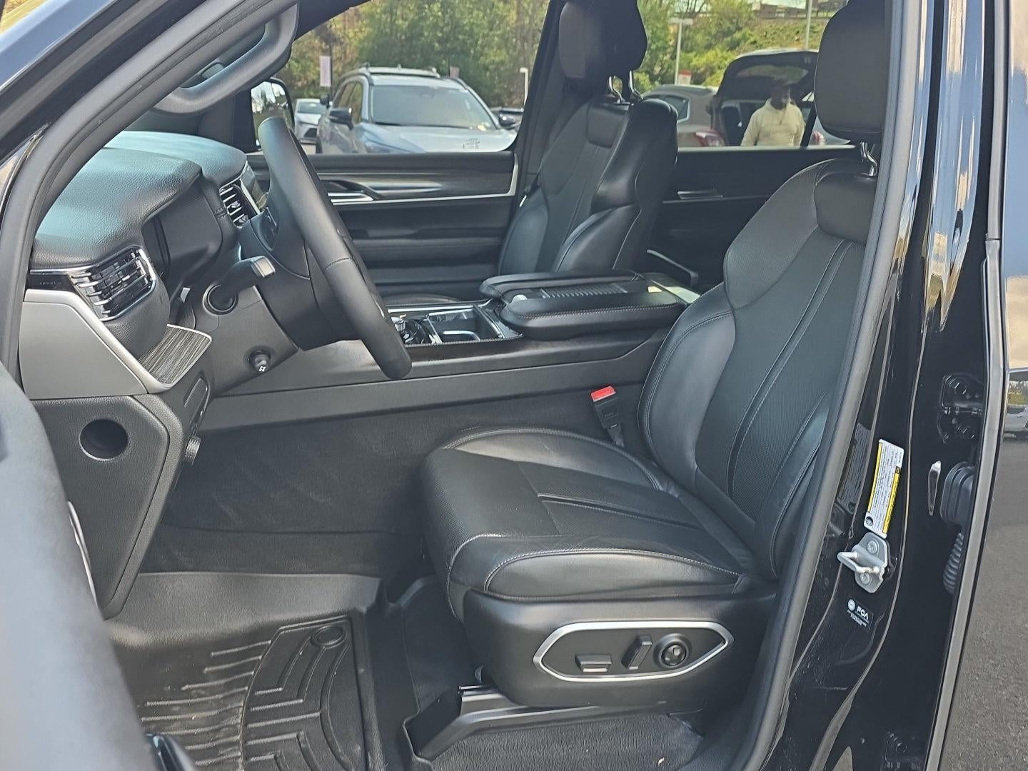 2022 Jeep Wagoneer Series II