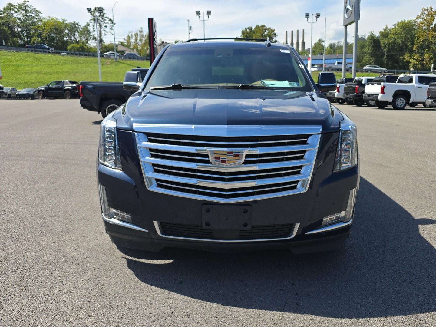 2017 Cadillac Escalade Esv Platinum