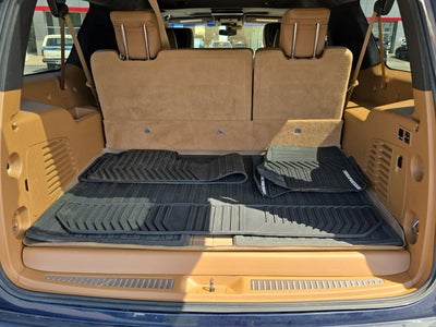 2017 Cadillac Escalade Esv Platinum