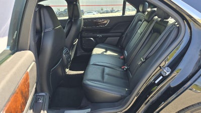 2017 Lincoln Continental Select