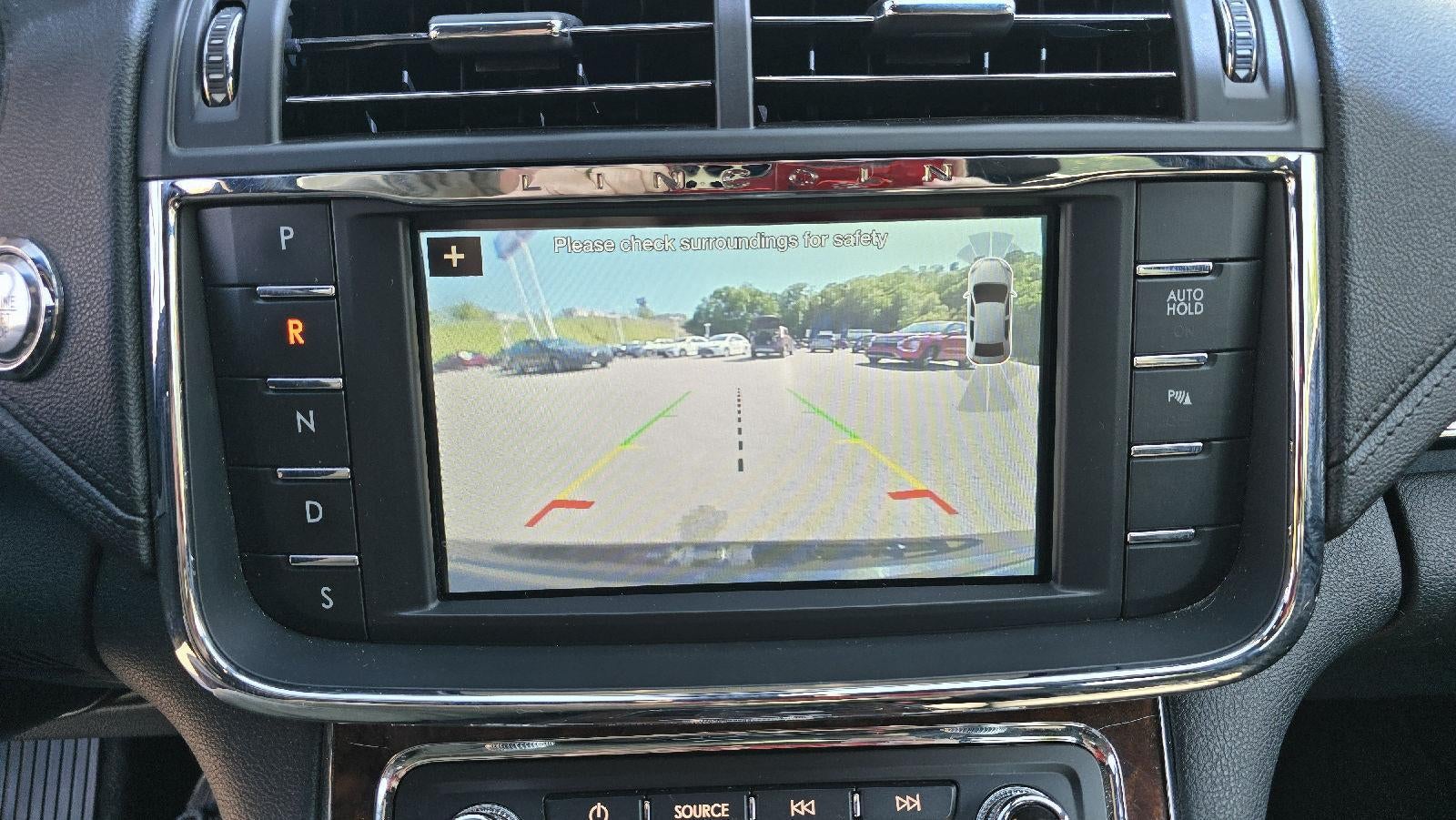 2017 Lincoln Continental Select