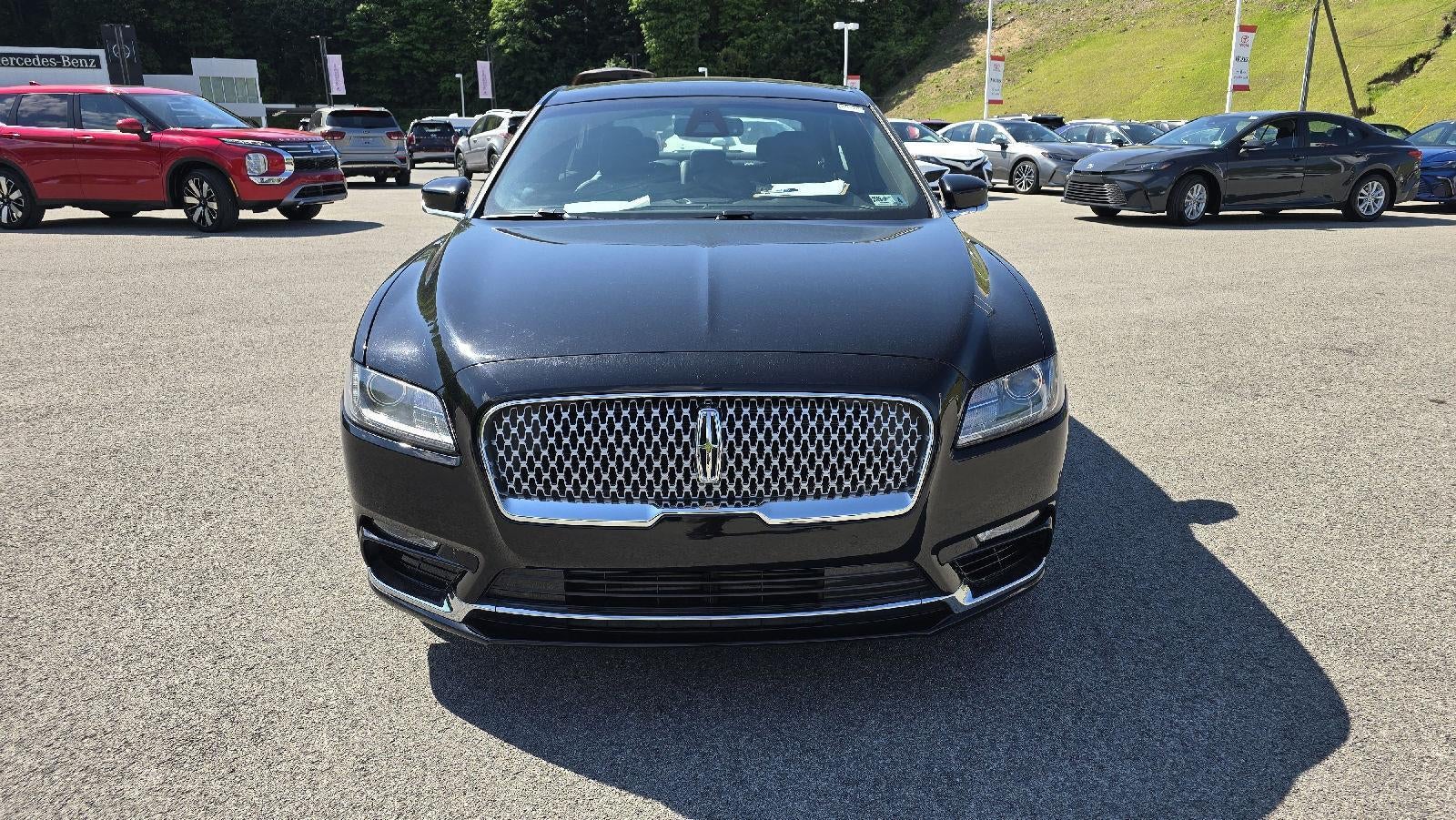 2017 Lincoln Continental Select