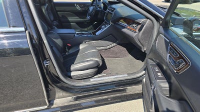 2017 Lincoln Continental Select