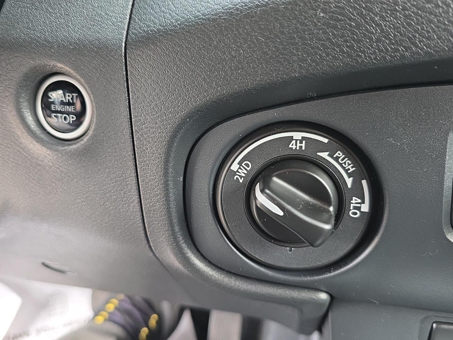 2022 Nissan Frontier SV