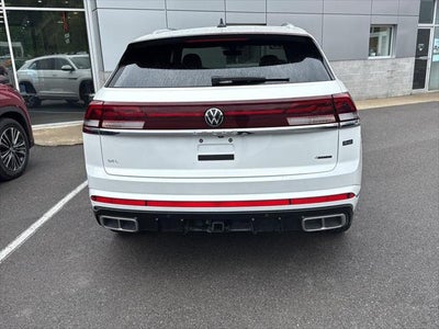 2024 Volkswagen Atlas Cross Sport 2.0T SEL R-Line
