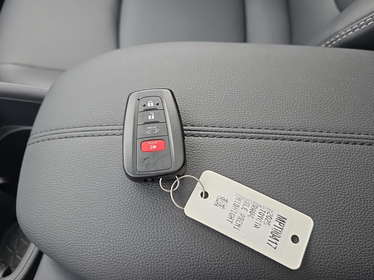 2025 Toyota RAV4 XLE Premium