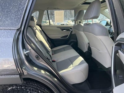 2021 Toyota Rav4 XLE Premium