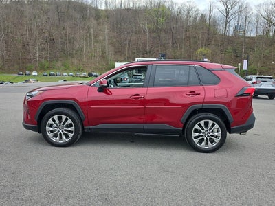 2025 Toyota RAV4 XLE Premium