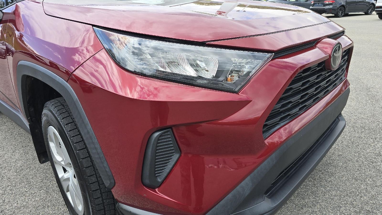 2019 Toyota RAV4 LE