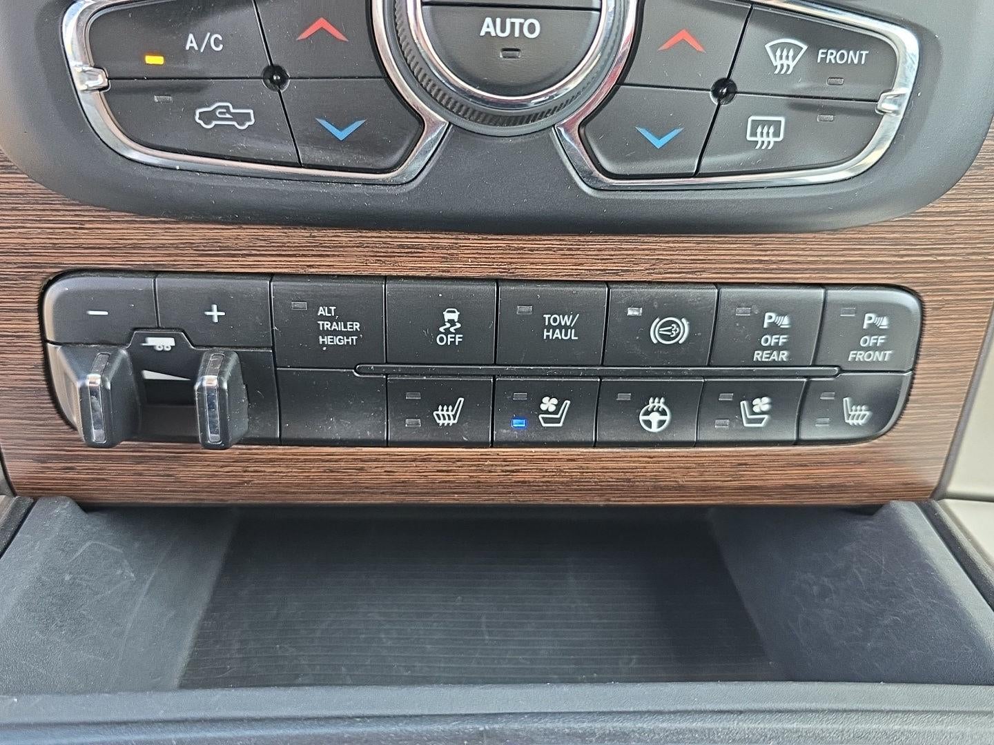 2017 RAM 3500 Laramie