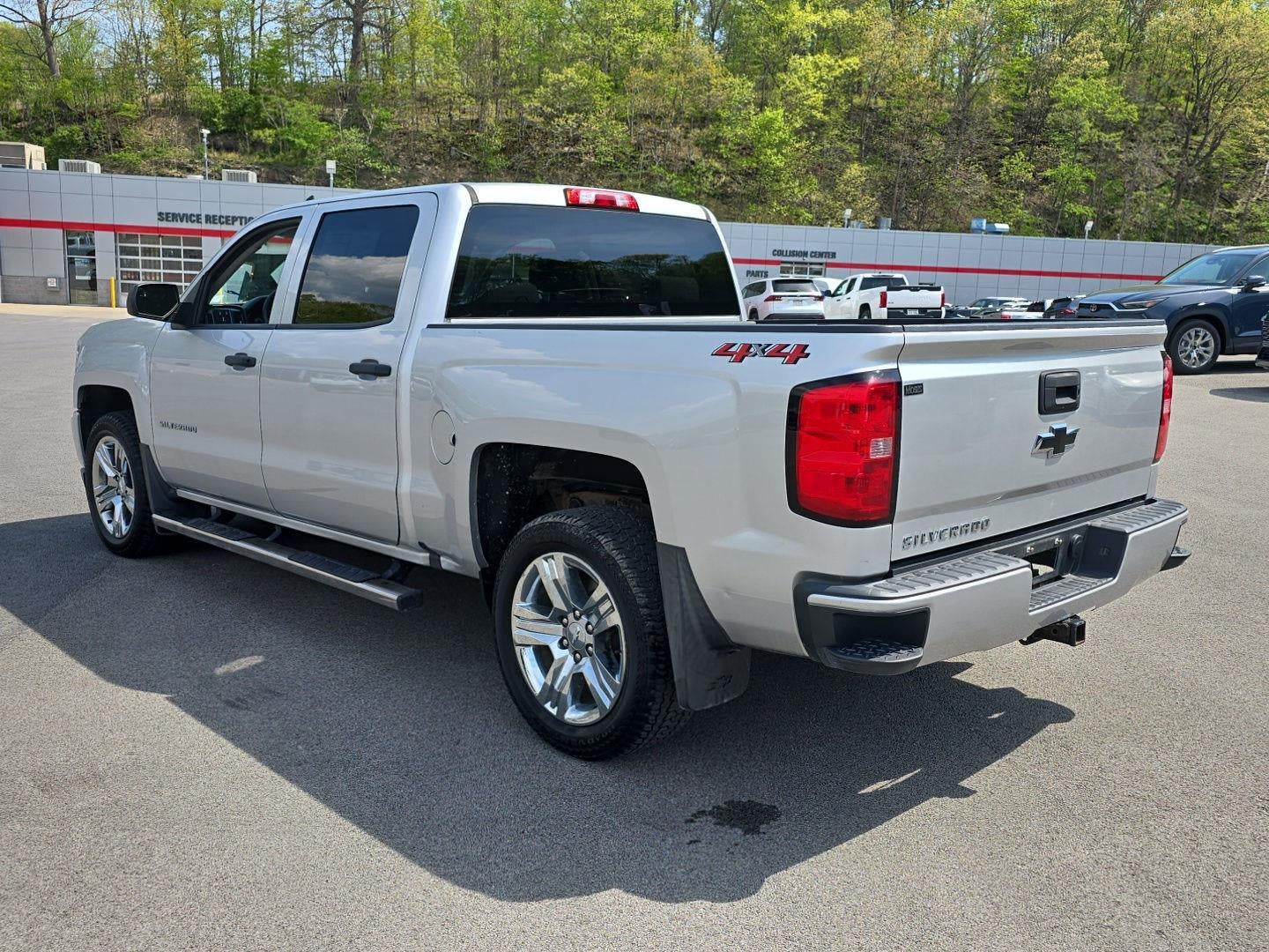 2018 Chevrolet Silverado 1500 Custom