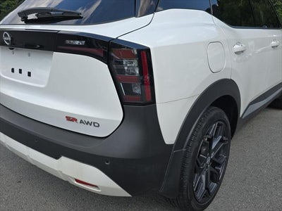 2025 Nissan Kicks SR