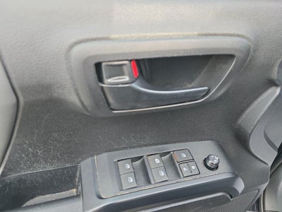 2022 Toyota Tacoma SR V6