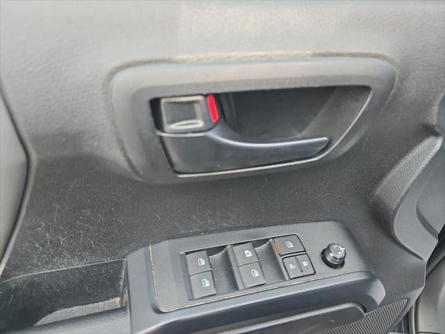 2022 Toyota Tacoma SR V6