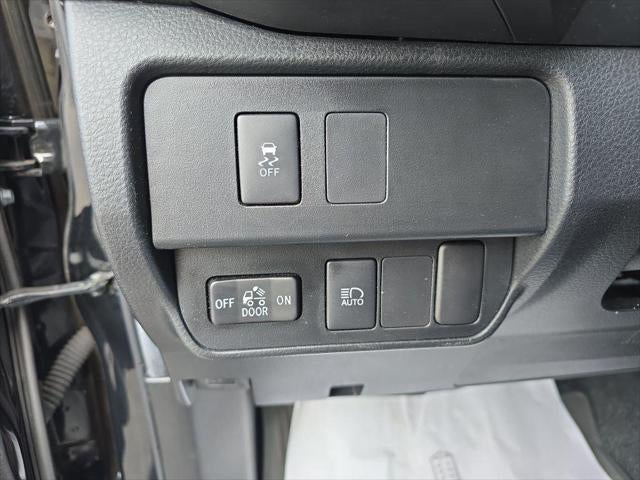 2022 Toyota Tacoma SR V6