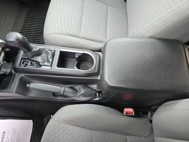 2022 Toyota Tacoma SR V6