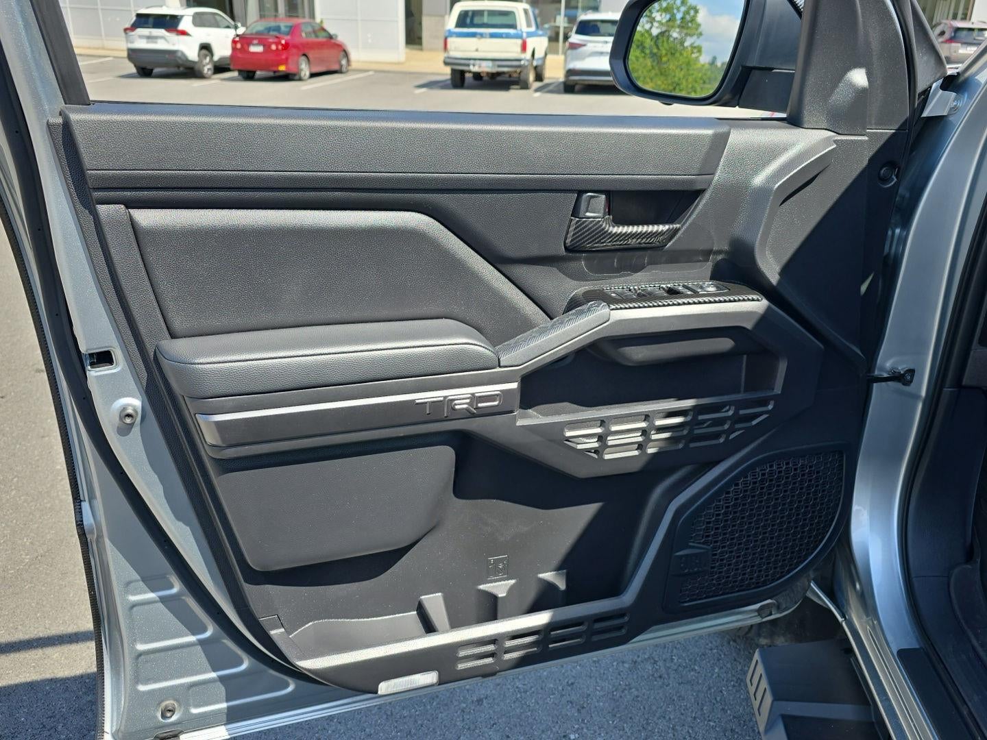 2024 Toyota Tacoma TRD Off-Road HV
