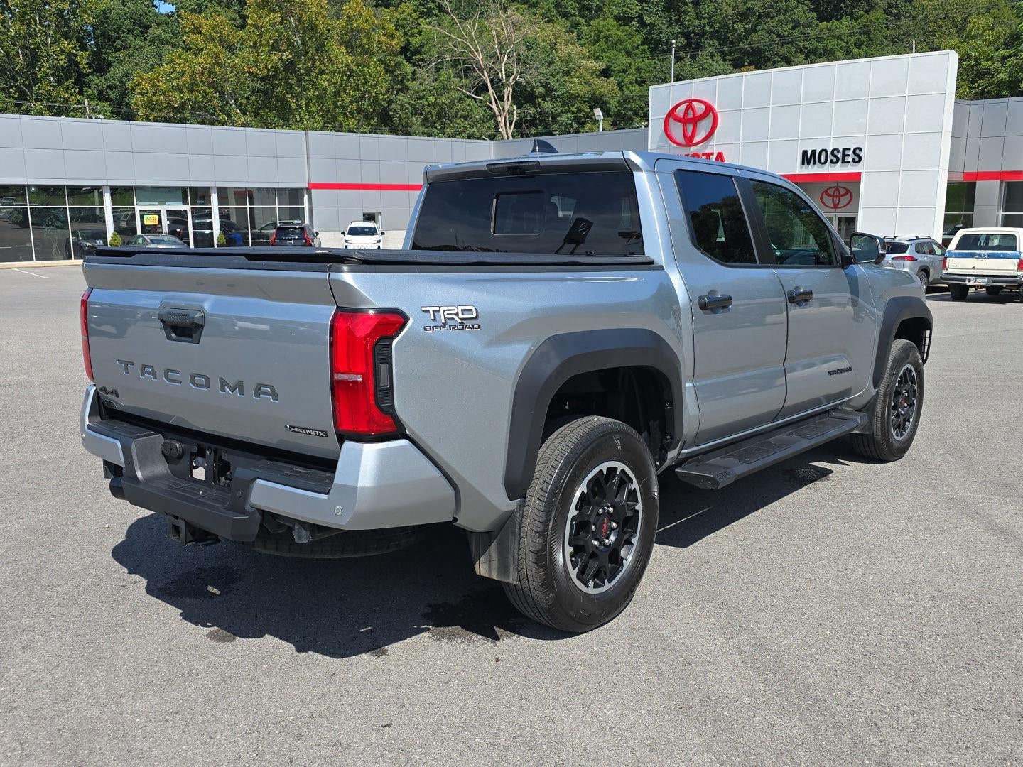 2024 Toyota Tacoma TRD Off-Road HV