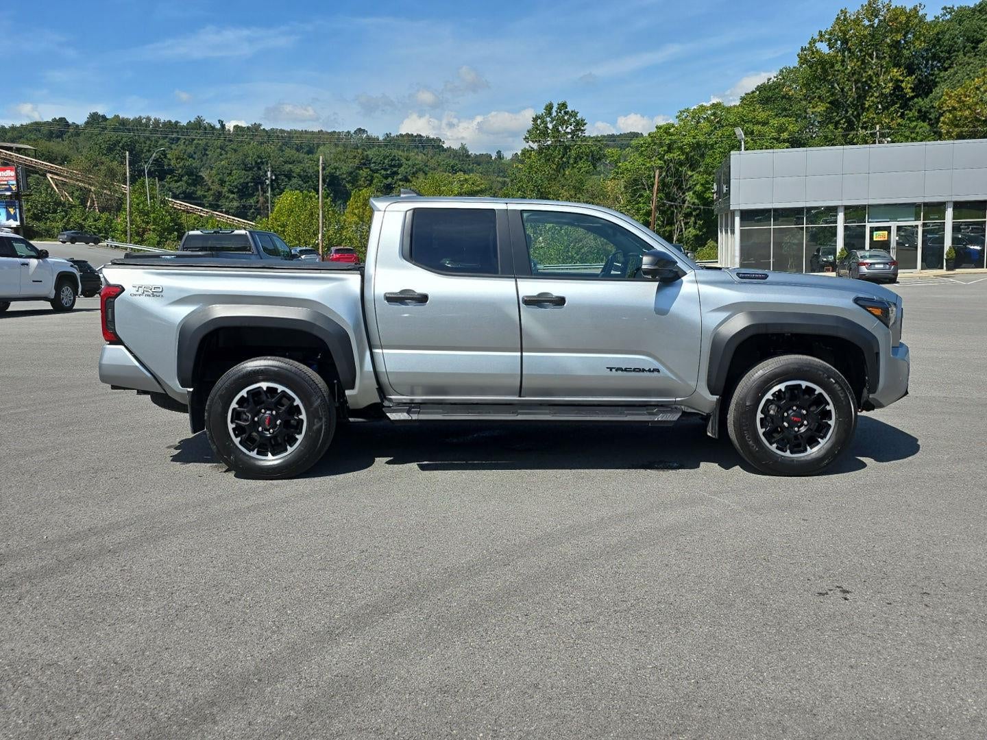 2024 Toyota Tacoma TRD Off-Road HV