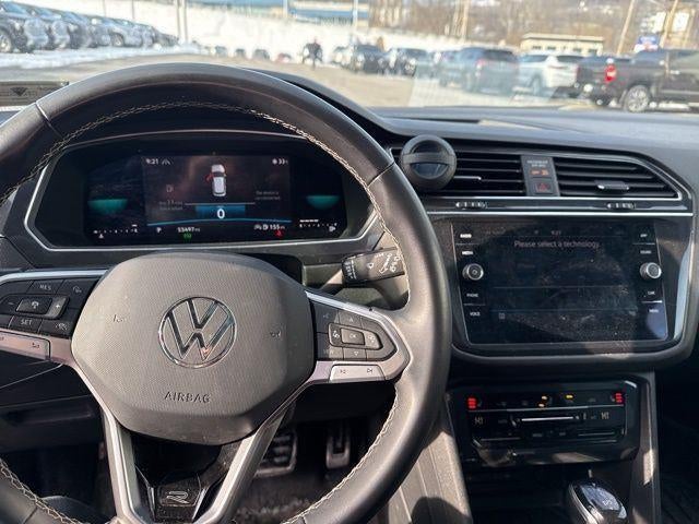 2023 Volkswagen Tiguan SE R-Line Black