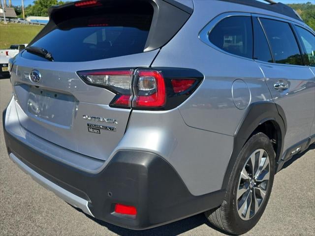 2023 Subaru Outback Touring XT