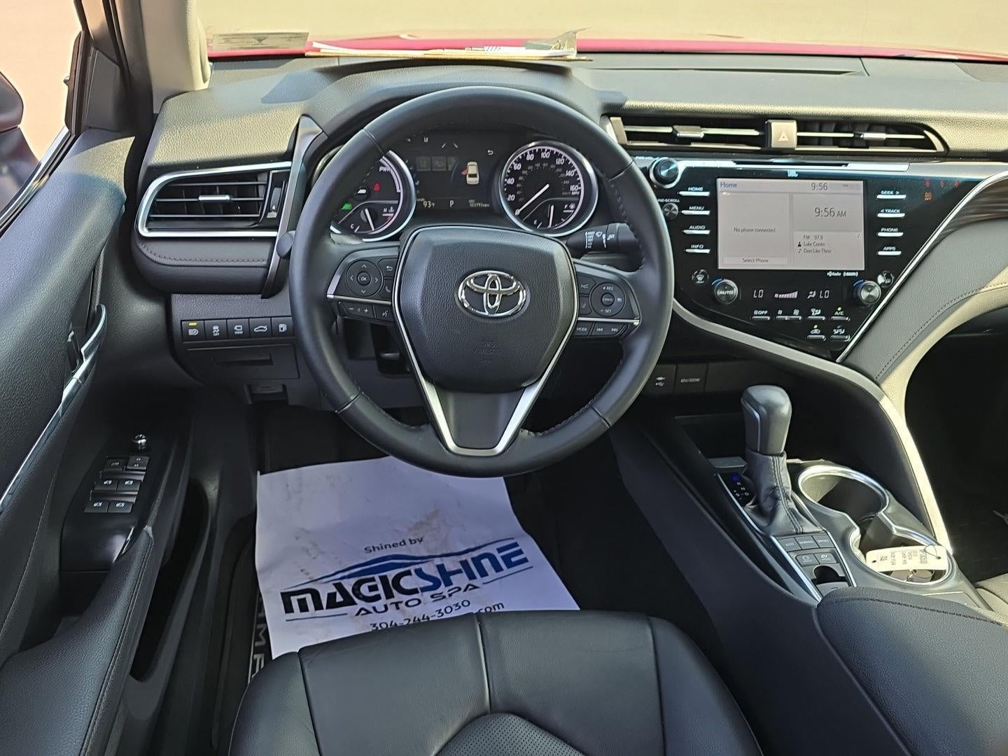 2018 Toyota Camry Hybrid XLE