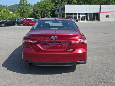 2018 Toyota Camry Hybrid XLE
