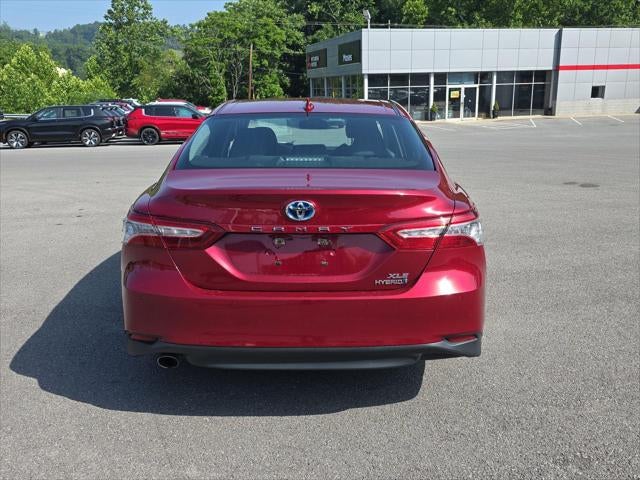 2018 Toyota Camry Hybrid XLE