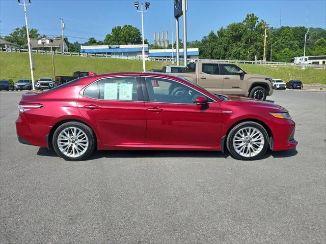 2018 Toyota Camry Hybrid XLE