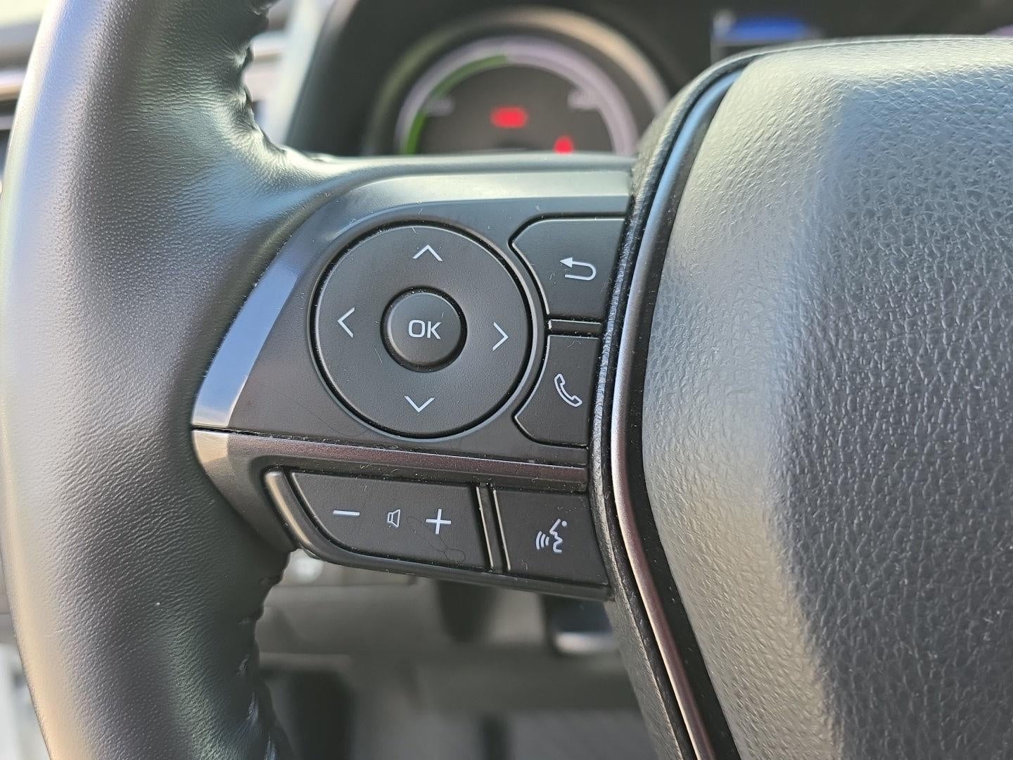 2024 Toyota Camry Hybrid SE